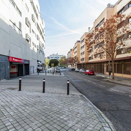Luminoso, Moderno Y Amplio En Madrid Rio I Parking Exterior photo