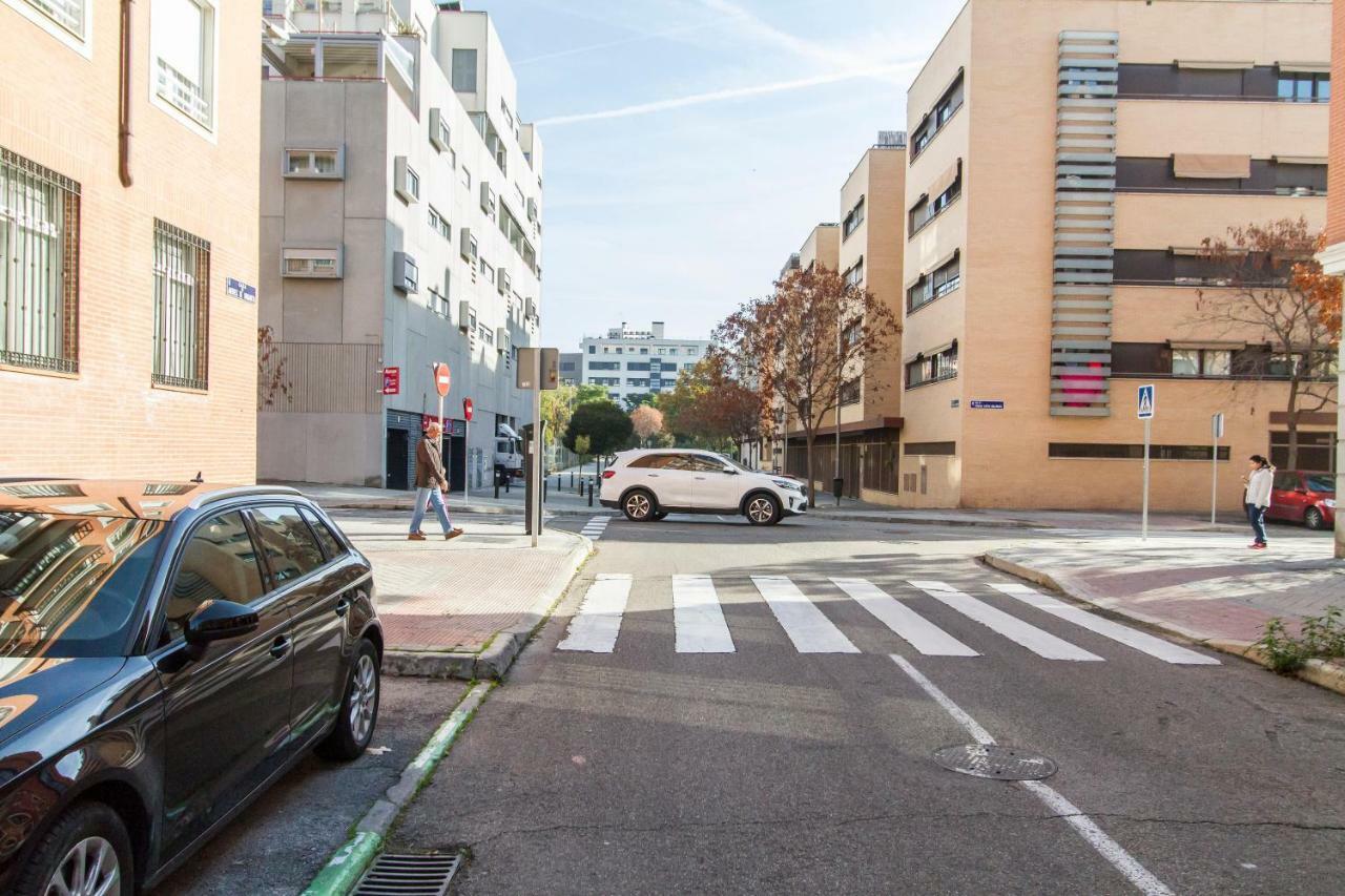 Luminoso, Moderno Y Amplio En Madrid Rio I Parking Exterior photo